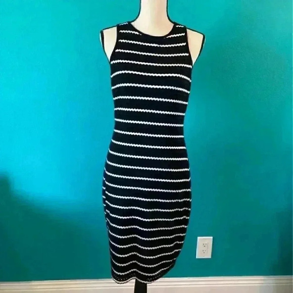 Cache black and white long dress in size medium - Picture 1 of 4